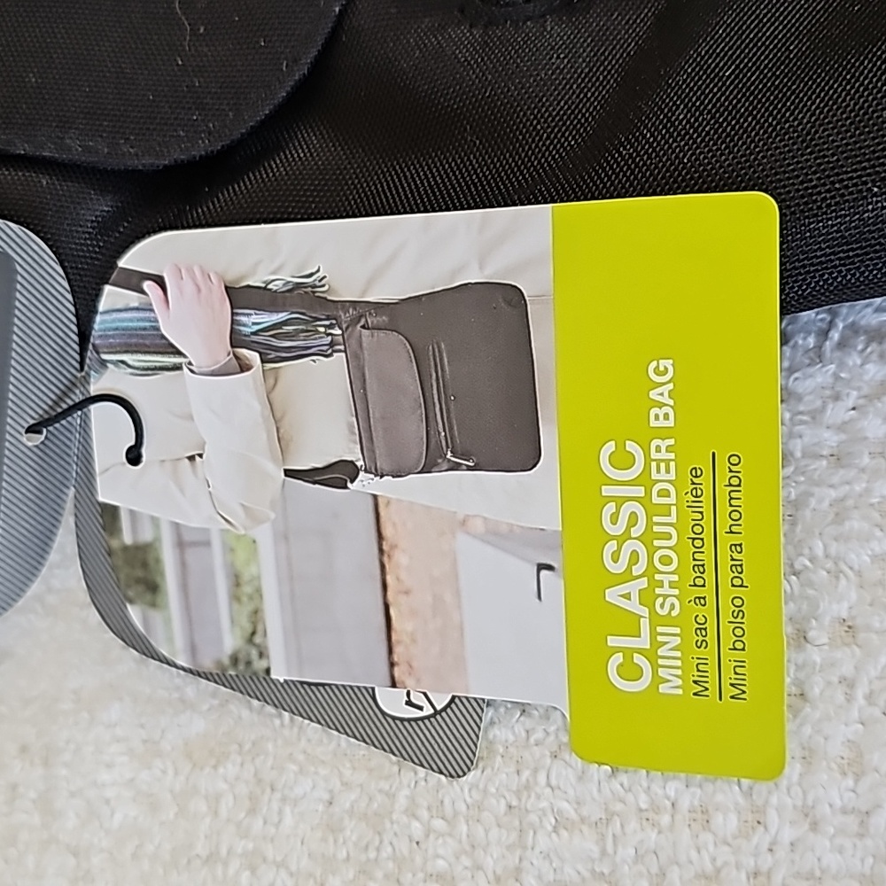NWT TRAVELON SHOULDER PURSE